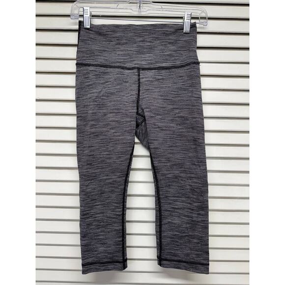 Lululemon Wunder Under Crop (Hi-Rise) (Full-On Luon 21") Gray Size 6 - Picture 2 of 13